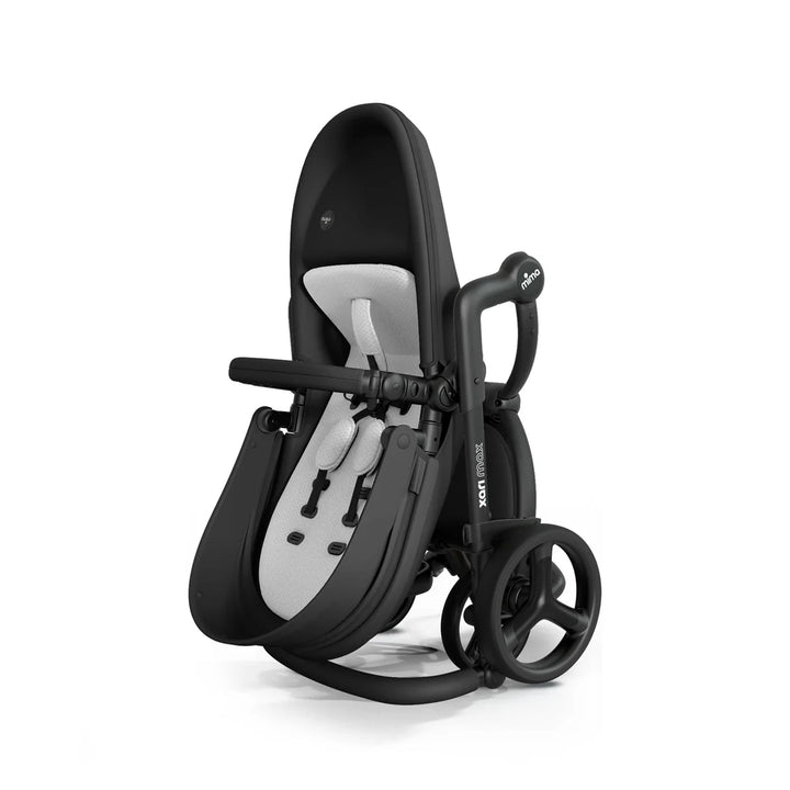 Mima Xari Max Stroller – Black/Black/Stone White.